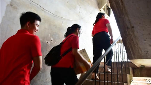 迎“七一”，送温暖 | 百裕教育党支部走访慰问困难老党员